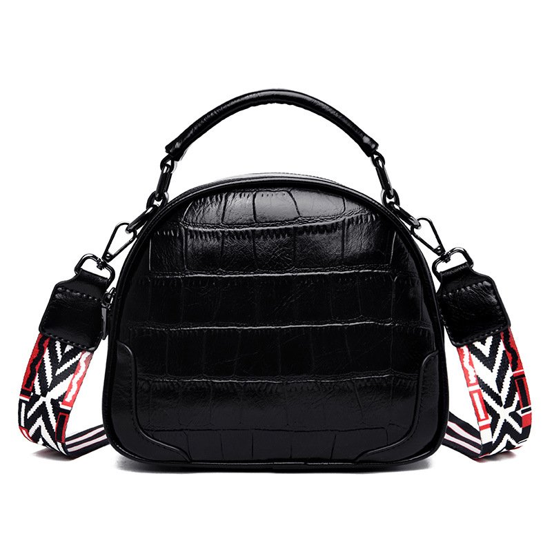 Female bag 2021 new fashion single shoulder bag large capacity portable messenger bag trendy small round bag