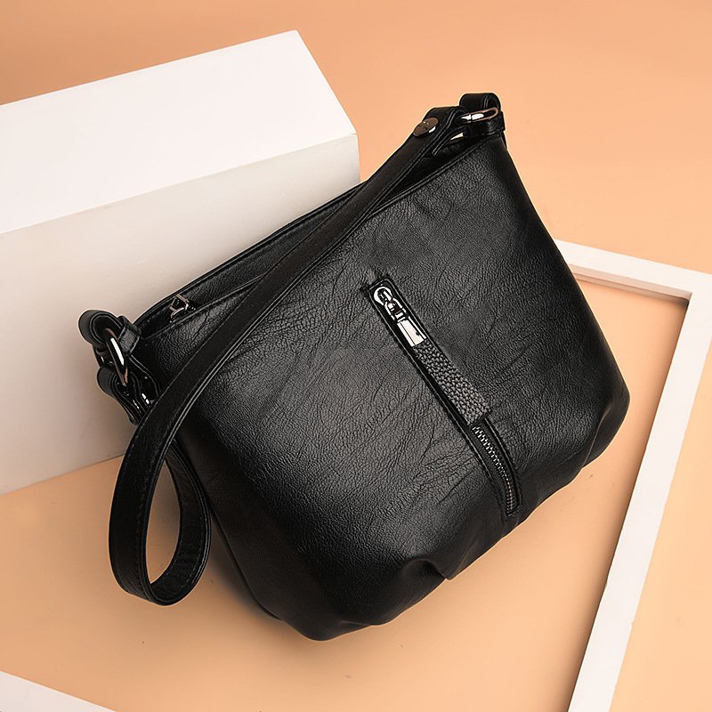 Bags women bags 2021 new fashion shoulder bag messenger bag mother bag diagonal bag female bag