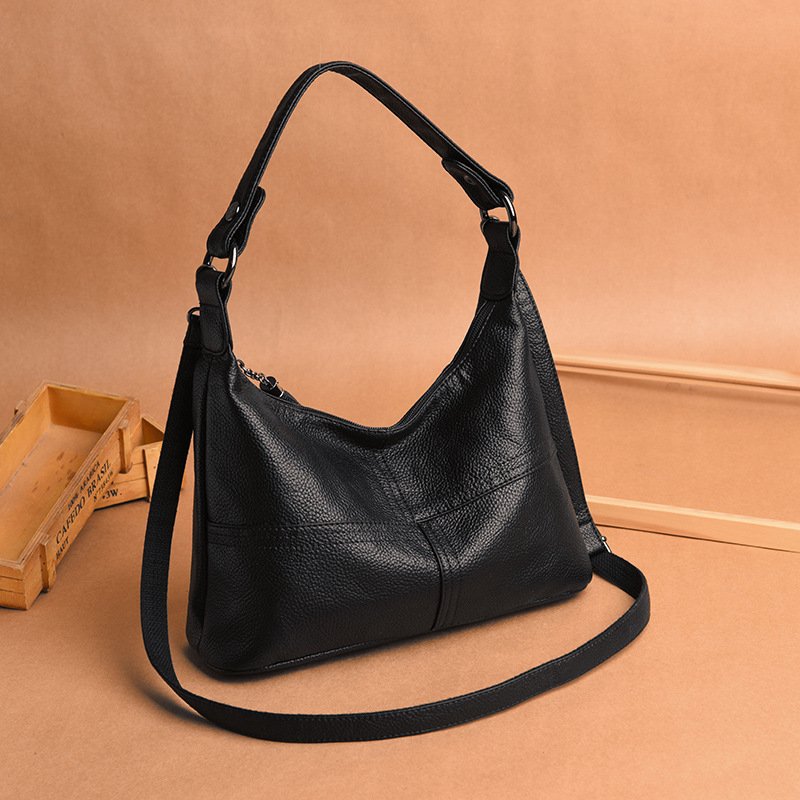 Middle-aged and elderly messenger bags women's bags 2021 new ladies bags large-capacity soft leather shoulder bags