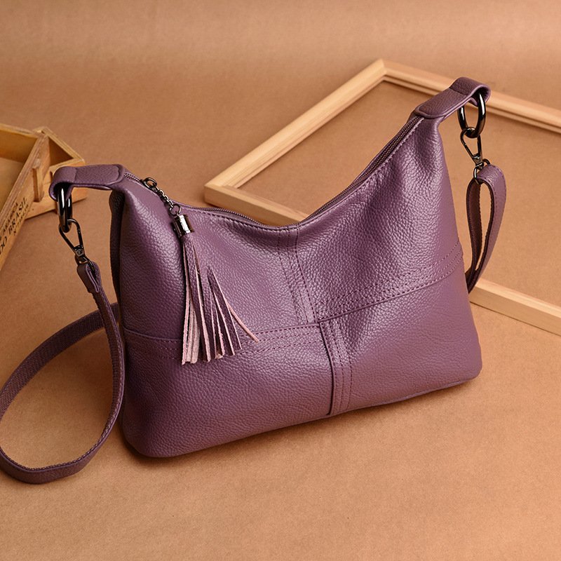 Middle-aged and elderly messenger bags women's bags 2021 new ladies bags large-capacity soft leather shoulder bags