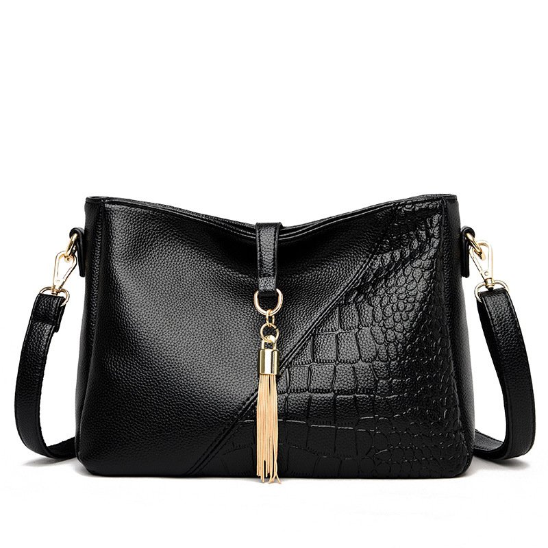 Fashion tassel handbag 2021 new lady bag crocodile pattern mother bag messenger bag,